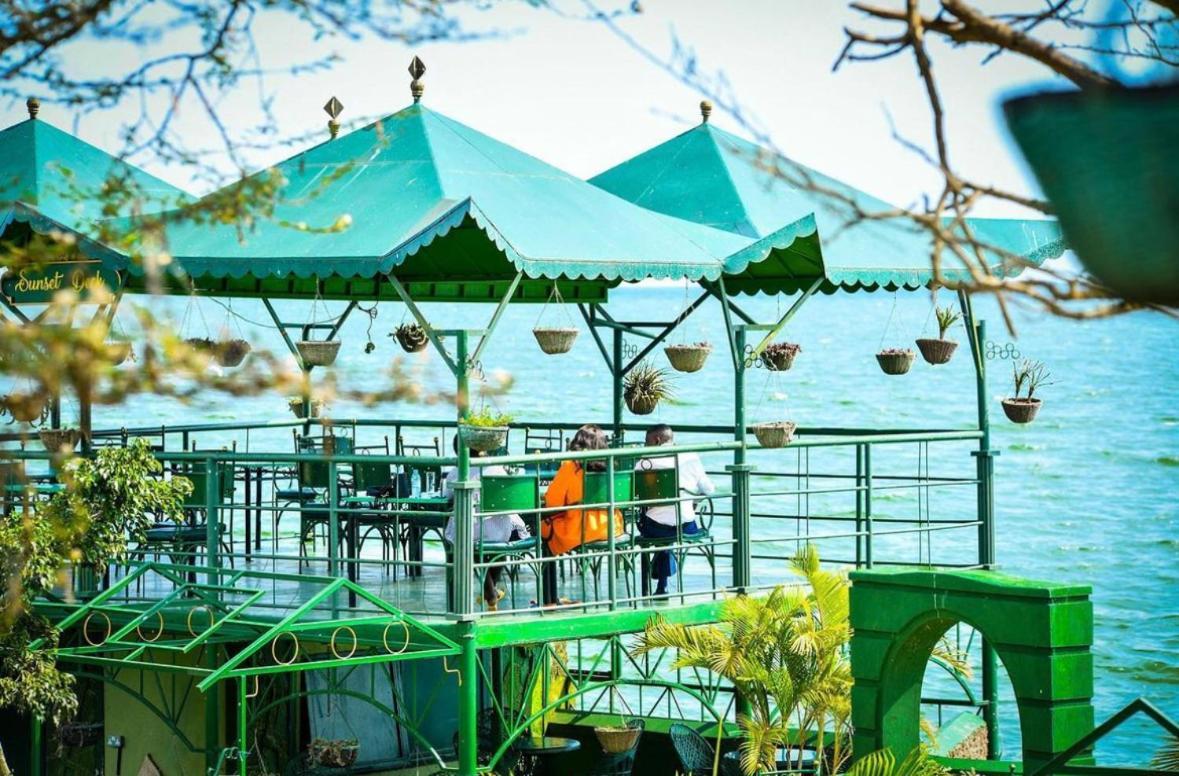 Country Lake Resort Garuga عنتيبي المظهر الخارجي الصورة