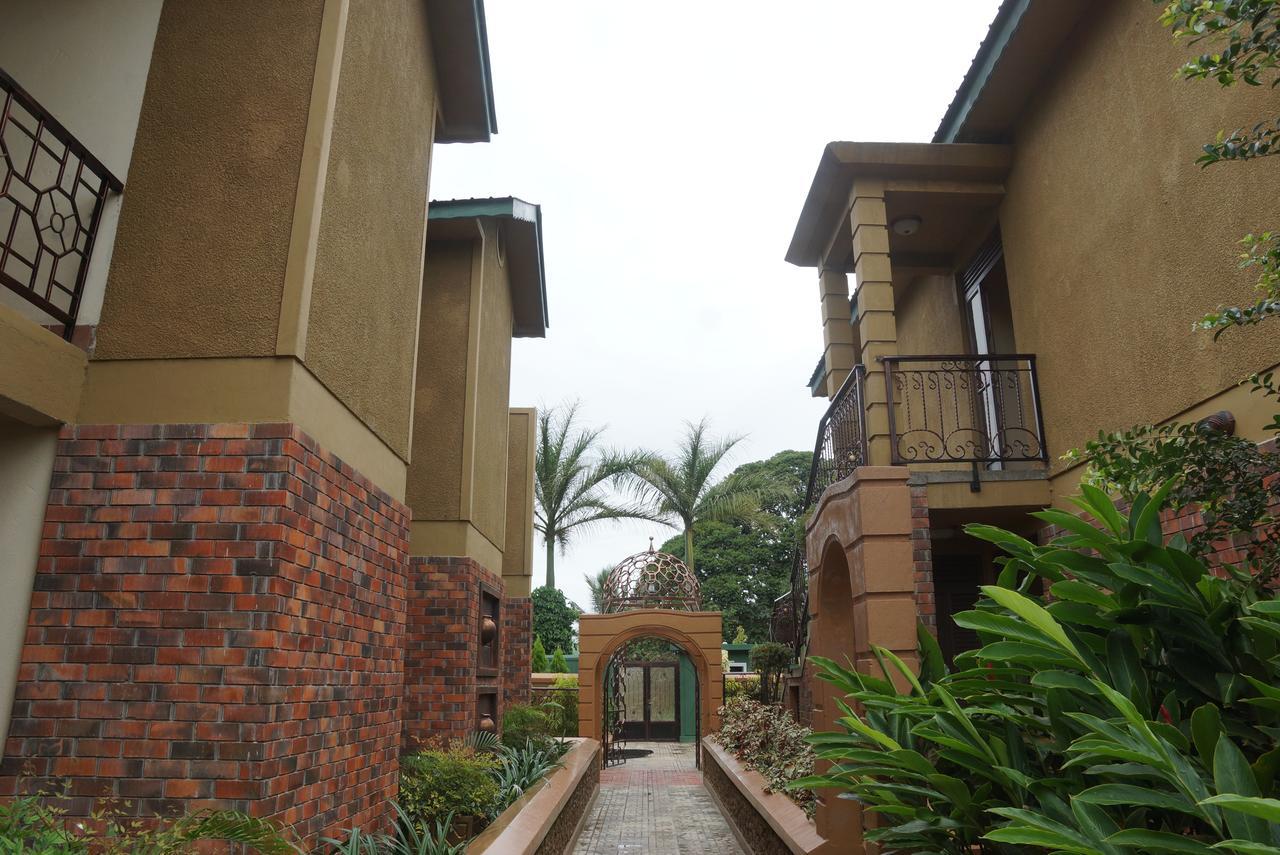 Country Lake Resort Garuga عنتيبي المظهر الخارجي الصورة